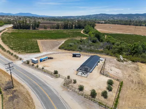 36051 E Benton Rd #1, Temecula, CA 92592 photo 4