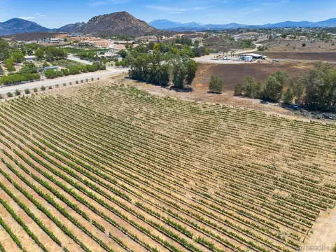 36051 E Benton Rd #1, Temecula, CA 92592 photo 12