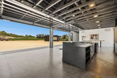 36051 E Benton Rd #1, Temecula, CA 92592 photo 7
