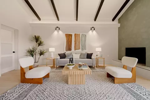 Living - 4222 Helix Del Sur, La Mesa, CA 91941 photo 3 of 7