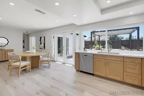 Kitchen - 15356 Via Sansal, Poway, CA 92064 photo 2 of 2