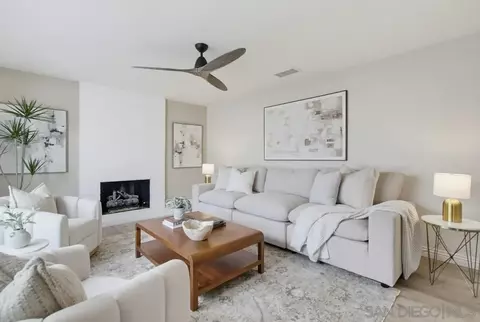 Living - 15356 Via Sansal, Poway, CA 92064 photo 1 of 4
