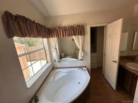 Bath - 14062 Fernbrook Dr, Ramona, CA 92065 photo 3 of 3