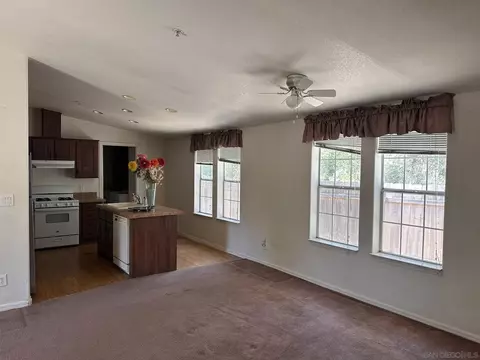 Living - 14062 Fernbrook Dr, Ramona, CA 92065 photo 5 of 11
