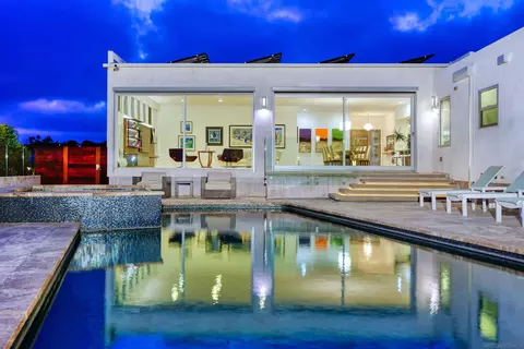 1573 Copa De Oro, La Jolla, CA 92037