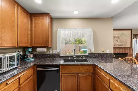 4917 Glenhaven Dr, Oceanside, CA 92056 photo 9