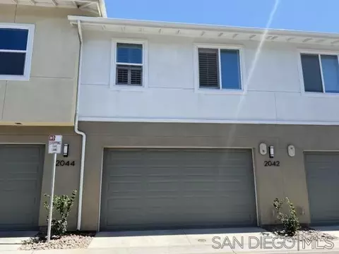 2044 Bluestone Cir, Chula Vista, CA 91913 photo 2