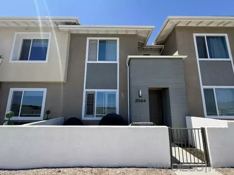 2044 Bluestone Cir, Chula Vista, CA 91913 photo 1