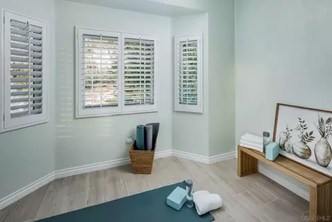 6823 Corintia St, Carlsbad, CA 92009 photo 6