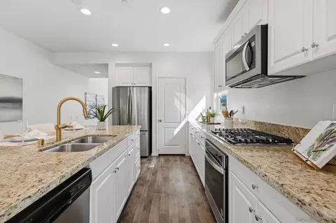 35833 Esperia, Fallbrook, CA 92028 photo 8