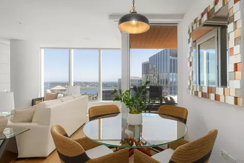 888 W E St #2203, San Diego, CA 92101
