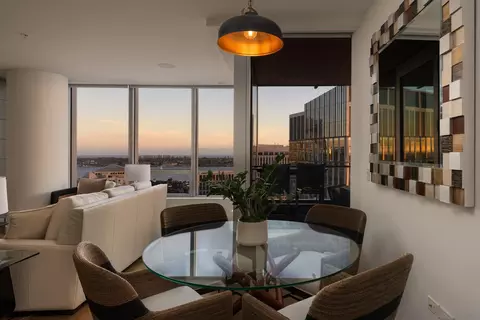 888 W E St #2203, San Diego, CA 92101