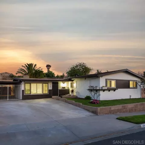 4549 Lyric Ln, San Diego, CA 92117