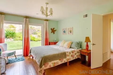 Bedroom - 241 Rodney Ave, Encinitas, CA 92024 photo 1 of 3