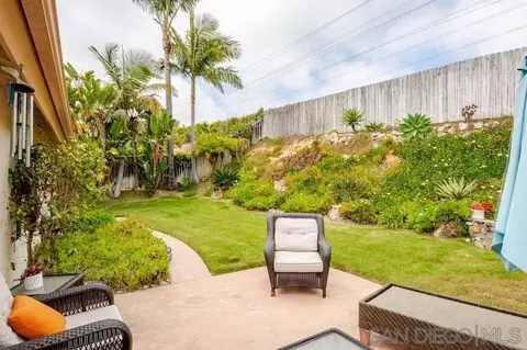 Exterior - 241 Rodney Ave, Encinitas, CA 92024 photo 3 of 4