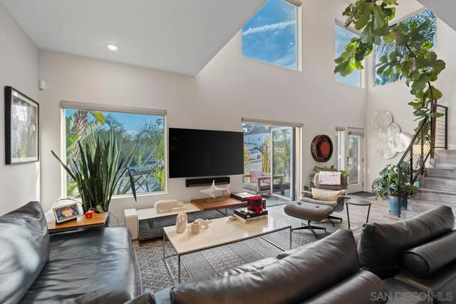 1928 Howard, San Diego, CA 92104