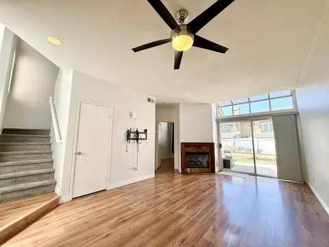 992 S Country Glen Way, Anaheim, CA 92808