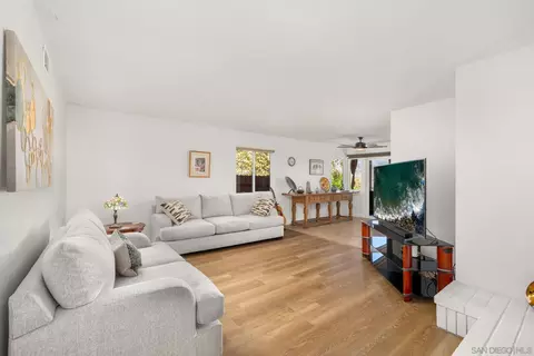 Living - 10035 Verbena Ln, Spring Valley, CA 91977 photo 2 of 5