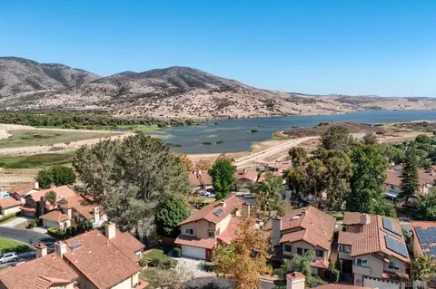 View/Area - 10035 Verbena Ln, Spring Valley, CA 91977 photo 4 of 6