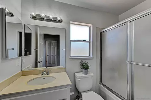1745 El Aire, Escondido, CA 92026 photo 17