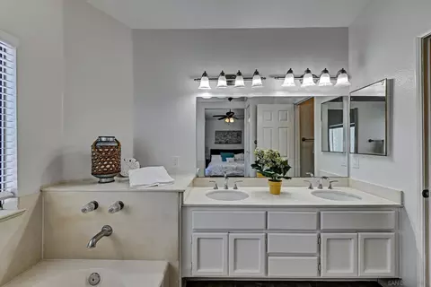 1745 El Aire, Escondido, CA 92026 photo 24