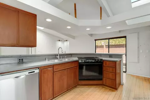 Kitchen - 1506 Park View Pl, Coronado, CA 92118 photo 1 of 3
