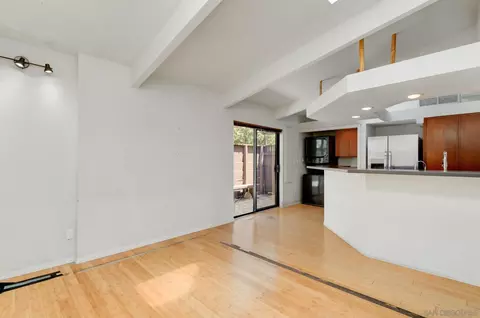 Living - 1506 Park View Pl, Coronado, CA 92118 photo 5 of 8