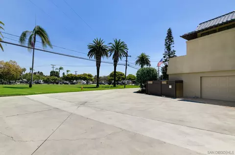 Exterior - 1506 Park View Pl, Coronado, CA 92118 photo 8 of 8