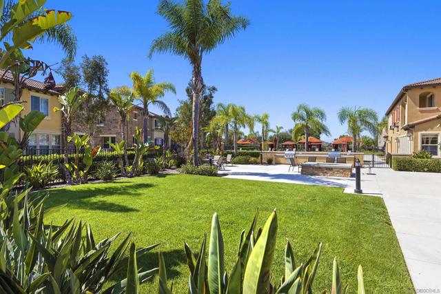 10782 New Grove Trl #84, San Diego, CA 92130