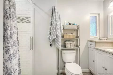 Bath - 12731 Soule, Poway, CA 92064 photo 3 of 5