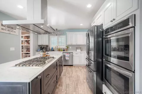Kitchen - 12731 Soule, Poway, CA 92064 photo 2 of 3