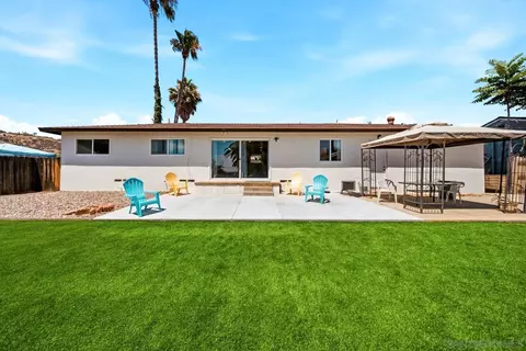 Exterior - 817 Arboleda Rd, El Cajon, CA 92021 photo 6 of 12