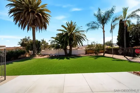 Exterior - 817 Arboleda Rd, El Cajon, CA 92021 photo 5 of 12