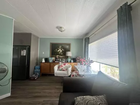 275 S Worthington St #SPC 112, Spring Valley, CA 91977 photo 2