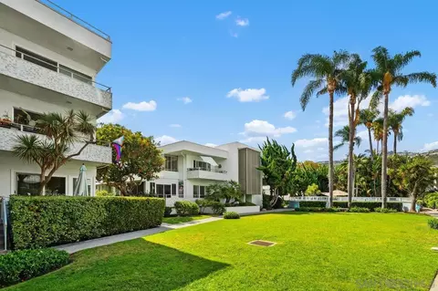 Exterior - 2368 Torrey Pines Rd #63, La Jolla, CA 92037 photo 18 of 23
