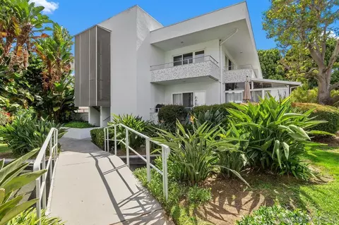 Exterior - 2368 Torrey Pines Rd #63, La Jolla, CA 92037 photo 3 of 23