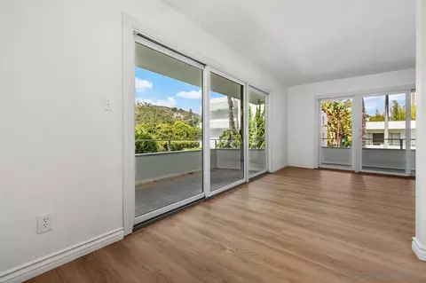 Living - 2368 Torrey Pines Rd #63, La Jolla, CA 92037 photo 3 of 7