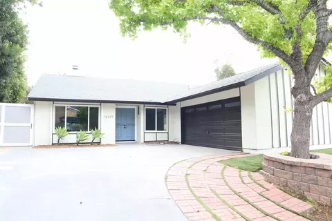 15229 Andorra Way, San Diego, CA 92129