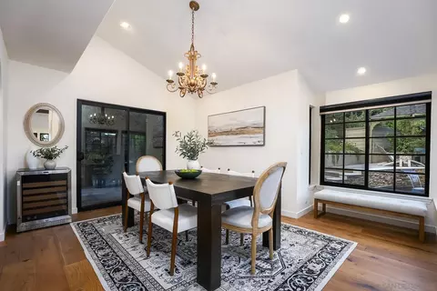 Dining - 4784 Jeffer, La Mesa, CA 91941 photo 1 of 2
