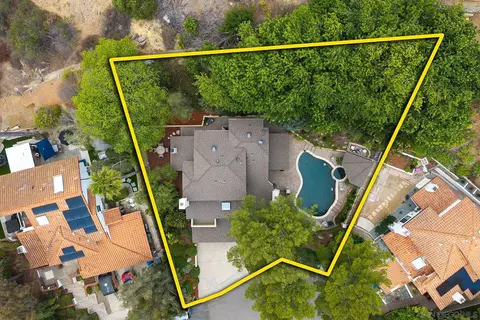 View/Area - 4784 Jeffer, La Mesa, CA 91941 photo 2 of 2
