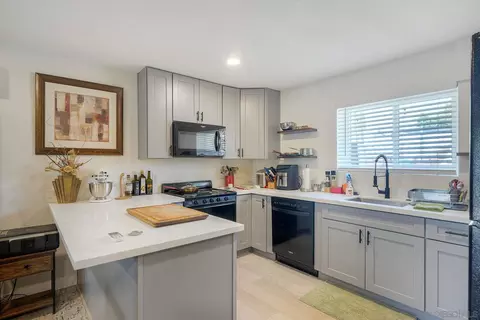 Kitchen - 14552 Topsham St, Poway, CA 92064 photo 6 of 6