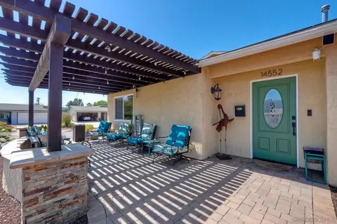 Exterior - 14552 Topsham St, Poway, CA 92064 photo 8 of 9
