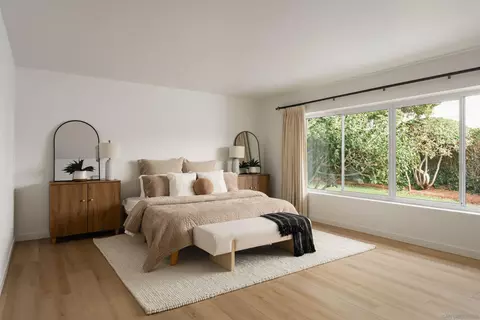 Bedroom - 2855 Cliffridge Ct, La Jolla, CA 92037 photo 1 of 4