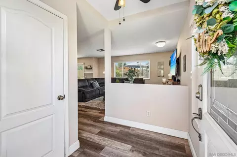955 Buckeye Ct, El Cajon, CA 92021 photo 18