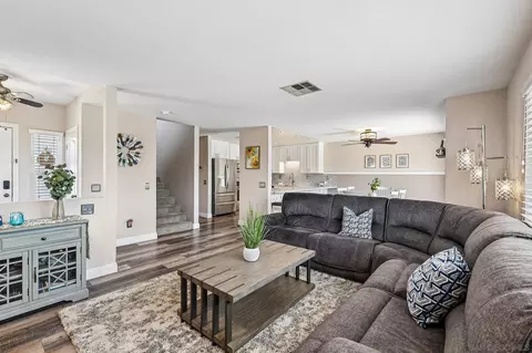 955 Buckeye Ct, El Cajon, CA 92021 photo 5