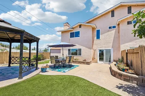 955 Buckeye Ct, El Cajon, CA 92021 photo 7