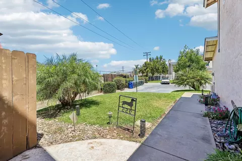 955 Buckeye Ct, El Cajon, CA 92021 photo 17