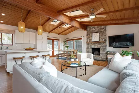 Living - 355 Glencrest, Solana Beach, CA 92075 photo 1 of 4