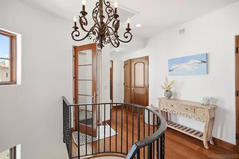 Entry Way - 935 F Ave, Coronado, CA 92118 photo 1 of 1