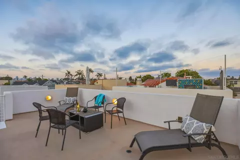 Exterior - 935 F Ave, Coronado, CA 92118 photo 5 of 5
